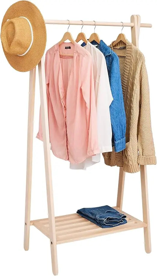 Handgefertigter Kleiderständer aus Ahorn – Schlanke und stilvolle Garderobe für Zuhause oder Boutique